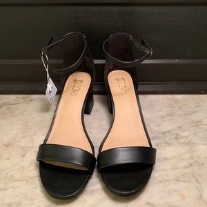 Black, mid heel, ankle strap 7.5